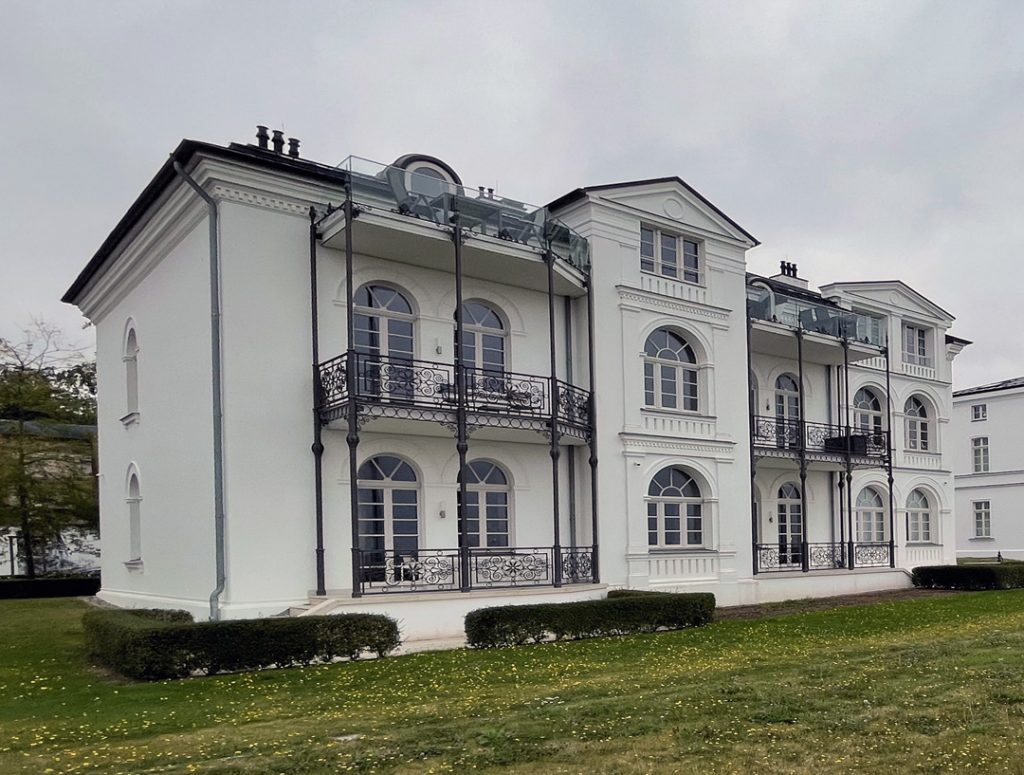 Prof.-Dr.-Vogel-Str. 8, Villa Greif, Perlenkette, Heiligendamm